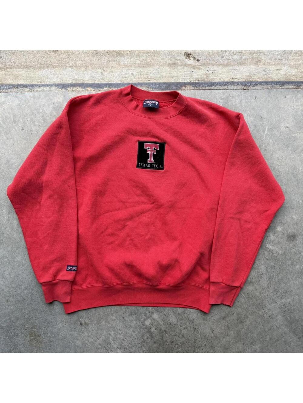 Vintage 90s Texas Tech Red Raiders embroidered sweatshirt medium boxy shorter